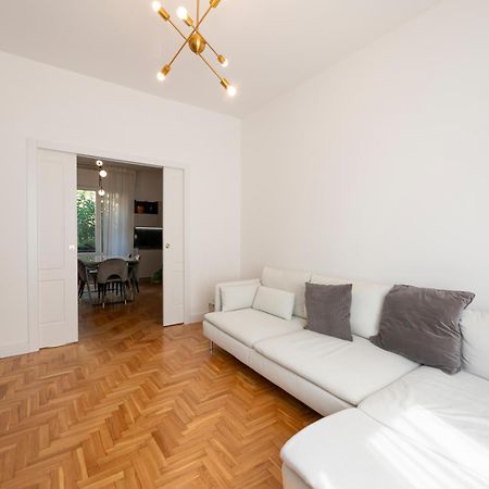 Big Apartment Close To Bocconi / Humanitas / Ieo Mailand Exterior foto